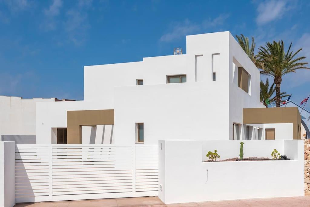 Villa Noka Кала-эн-Бланес Экстерьер фото